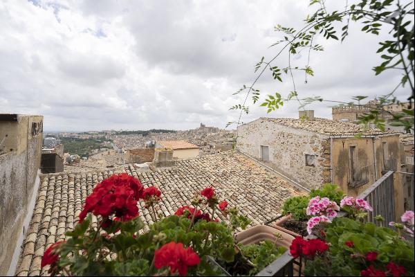 Via Rizzari, Caltagirone, Catania, 95041