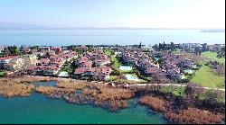 Residenze Caesar, Sirmione, Lake Garda, Lombardy, 25019