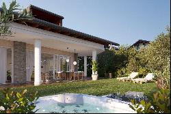 Villa With Garage, Sirmione, Lake Garda, Lombardy, 25019