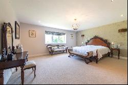 Coldharbour Lane, Hildenborough, Tonbridge, Kent, TN11 9LE