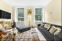 Ennismore Gardens, London, SW7 1AA