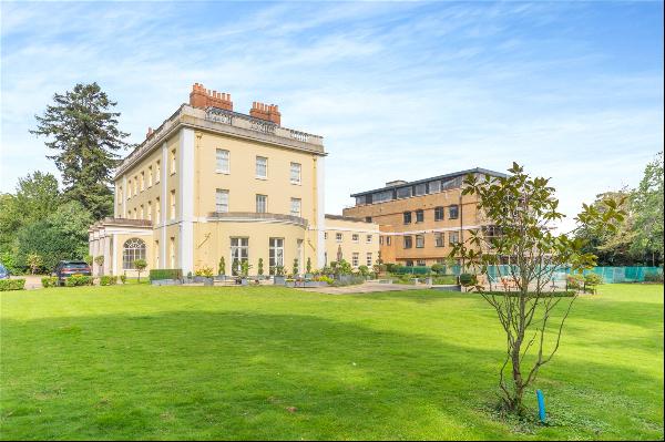 Westhorpe House, Marlow, Buckinghamshire, SL7 3FJ