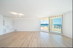 Newly built flat with sea views in Palma, Mallorca for sale