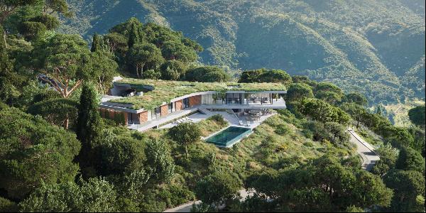 Luxury villa in Benahavís with panoramic views and sustainable design