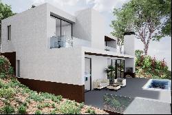 Beautiful newly built south facing house 5 minutes walk from Begur