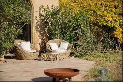 Stunning property South Aix