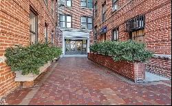 825 WALTON AVENUE 1H in Concourse, New York