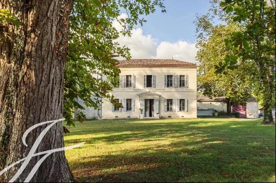 Entre deux Mers: A XIXth-century Carthusian monastery surrounded by its vineyards and grou