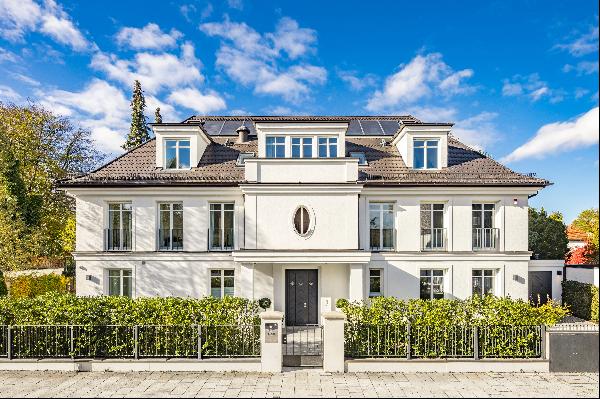 Classically elegant family villa with apartment, underground parking and pool
