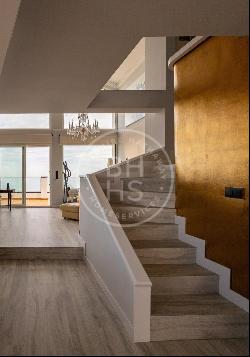 Luxurious Beachfront Penthouse for Sale in Denia - A Symphony of, Denia 03700