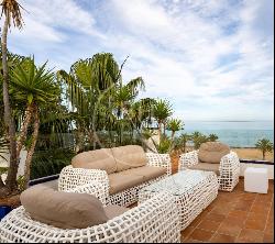 Luxurious Beachfront Penthouse for Sale in Denia - A Symphony of, Denia 03700