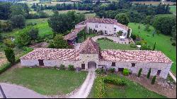 Medieval fortified property near Duras