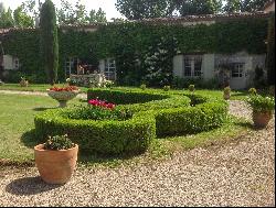 Medieval fortified property near Duras