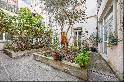 Paris XI - EXCLUSIVITY - Magnificent renovated apartment with a large terrace