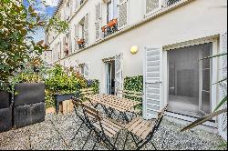 Paris XI - EXCLUSIVITY - Magnificent renovated apartment with a large terrace