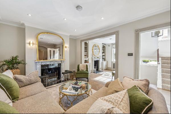 An exceptional and wider than average four bedroom house for sale in Ranelagh Grove, Belgr