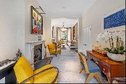 Exquisite four bedroom Freehold house situated in the heart of Old Chelsea