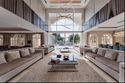 Luxury villa in Emirates Hills