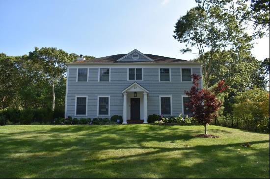 Pristine Traditional In Southampton North