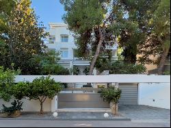 Luxurious Residential Building in Vouliagmeni, Athens