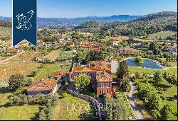 Tuscan villa for sale in the heart of the renowned Lucca area