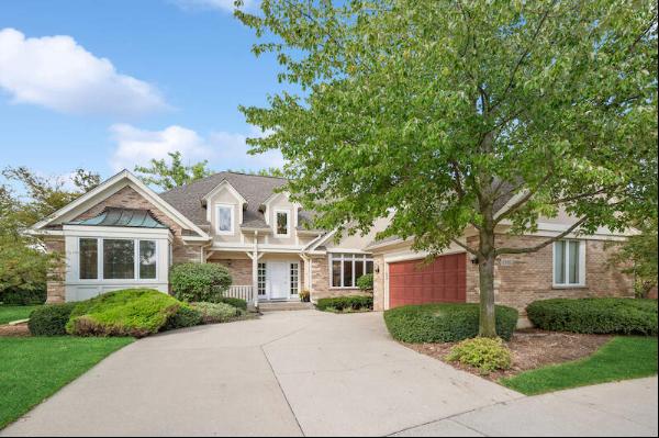 2580 Cotswolds Court, Northbrook, IL, 60062, USA