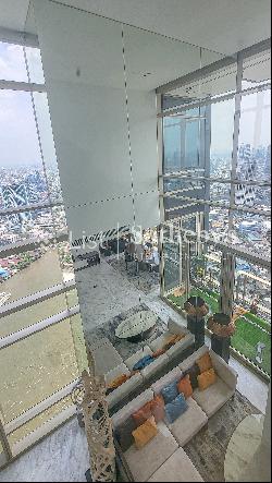 Four Seasons Private Residences Bangkok