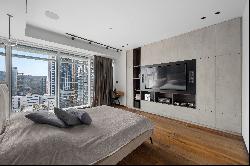 Exceptional Designer Apartment in Rothschild 17 Tower