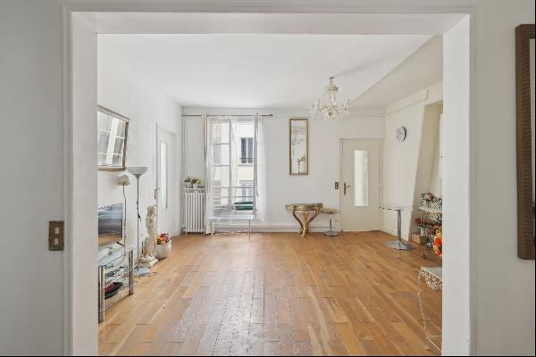 Place Saint-Georges / Rue des Martyrs - Bright 2 bedrooms apartment