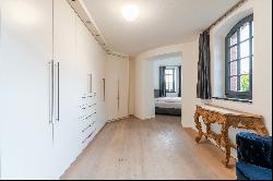 LUXURY APARTMENT WITH ROOFTOP TERRACE IN THE UFERPALAIS, OLD TUCHFABRIK