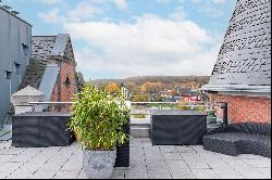 LUXURY APARTMENT WITH ROOFTOP TERRACE IN THE UFERPALAIS, OLD TUCHFABRIK