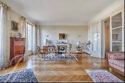 For Sale - 6 bedroom apartment 75116 Paris - Porte Dauphine