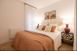 Elegant Recoletos 3BR Residenc