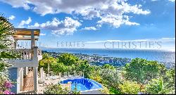 Classic villa in Costa d'en Blanes with breathtaking panoramic sea views