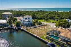 609 Spinnaker DR, Marco Island FL 34145