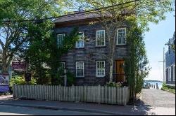 25 Dock St, Edgartown MA 02539