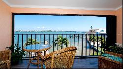 117 10th St N #122, Bradenton Beach, FL 34217