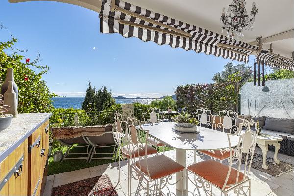 Studio apartment with terrace and sea view, Petite Afrique of Beaulieu sur Mer.