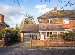 North Drive, Beaconsfield, Buckinghamshire, HP9 1TZ