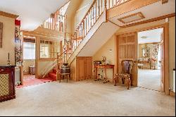 Hollist Lane, Easebourne, Midhurst, West Sussex, GU29 9AD