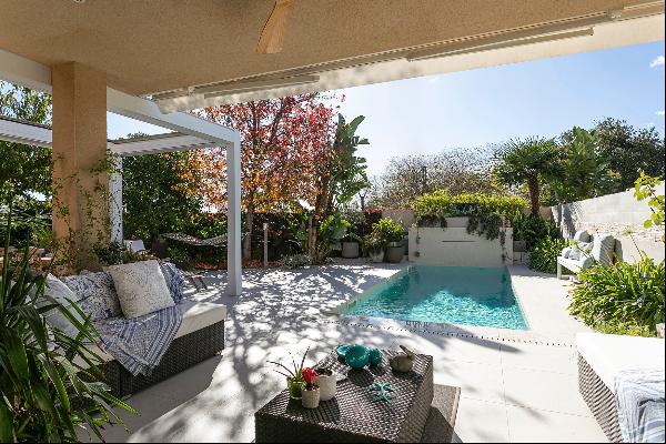 Fantastic house in Levantina, Sitges with private swimming pool