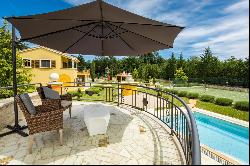 BEAUTIFUL ESTATE OF 40,000 M2 IN CENTRAL ISTRIA