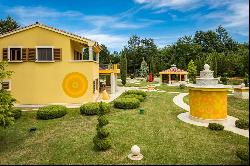 BEAUTIFUL ESTATE OF 40,000 M2 IN CENTRAL ISTRIA