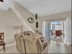 1555 14th Avenue Unit 214, Vero Beach FL 32960