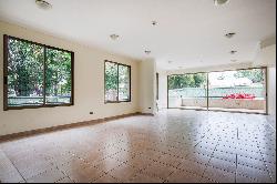 Apartment in a quiet sector of Las Condes.