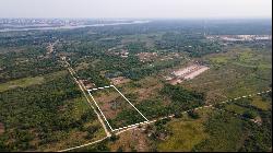 Two hectares in the emerging axis of Nueva Asuncion