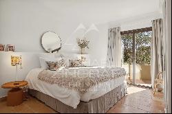 Close to Mougins Village - Gated domain in Castellaras - 5 bedrooms and private pool