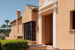 Villa for sale in Cádiz, San Roque, Los Cortijos de la Reserva, San Roque 11360