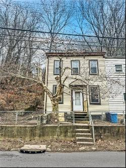 1843 Spring Garden Ave, Spring Garden PA 15212