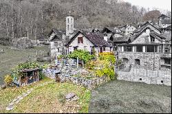 Traditional Rustico for sale in Foroglio: a jewel in the heart of one of Switzerland's mo